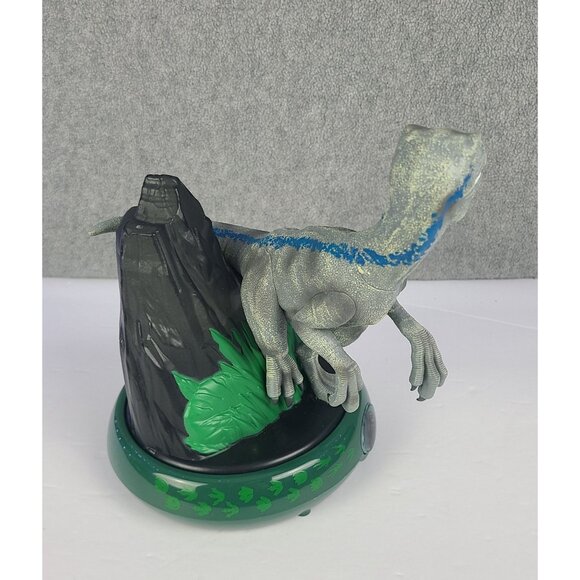 Jurassic Park World D Blue Velociraptor 3D Statue Nightlight Battery Powered 202 - Picture 6 of 11